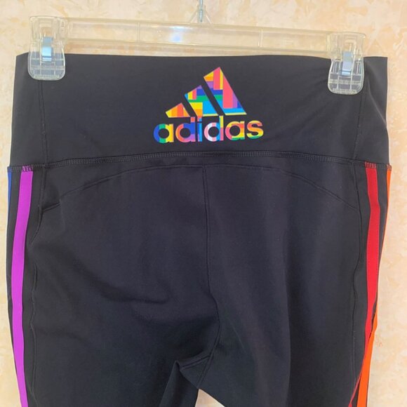 2️⃣ for $40 Like new sdidas 🌈 PRIDE leggings - with small flaw - Picture 10 of 13